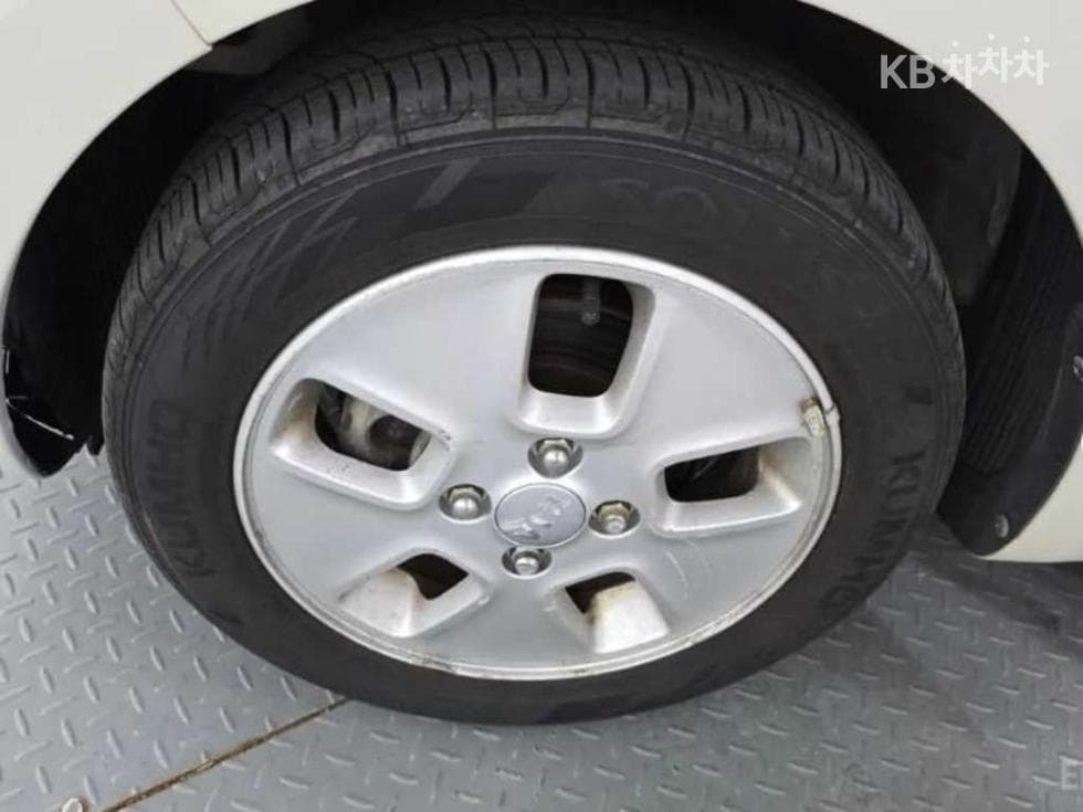 Kia Ray (van)1.0 Gasoline Luxury - 5