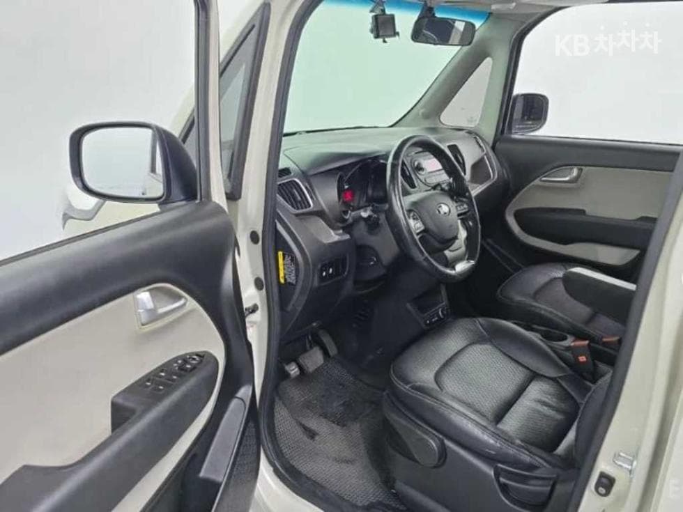 Kia Ray (van)1.0 Gasoline Luxury - 10