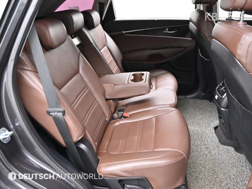Kia All NewSorentoDiesel 2.0 2WD Noblesse - 12