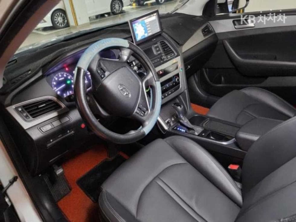 Hyundai Sonata LF2.0 LPI 택시 Style - 9