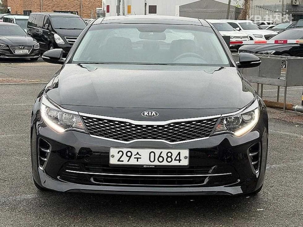 Kia K5 Second generation2.0 Gasoline SX Noblesse