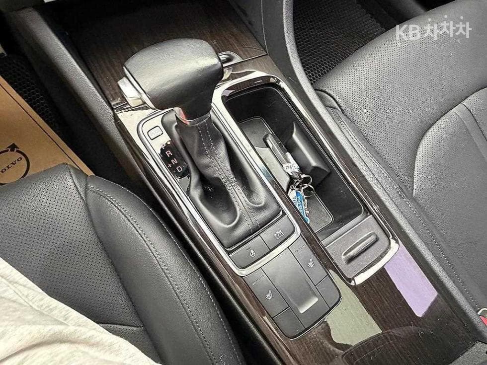 Kia K5 Second generation2.0 Gasoline SX Noblesse - 11