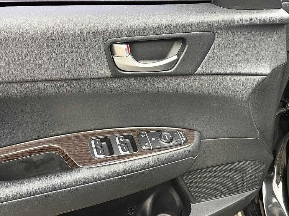 Kia K5 Second generation2.0 Gasoline SX Noblesse - 12