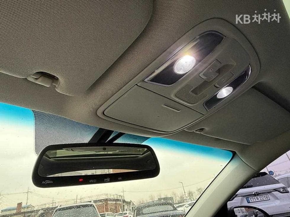 Kia K5 Second generation2.0 Gasoline SX Noblesse - 16