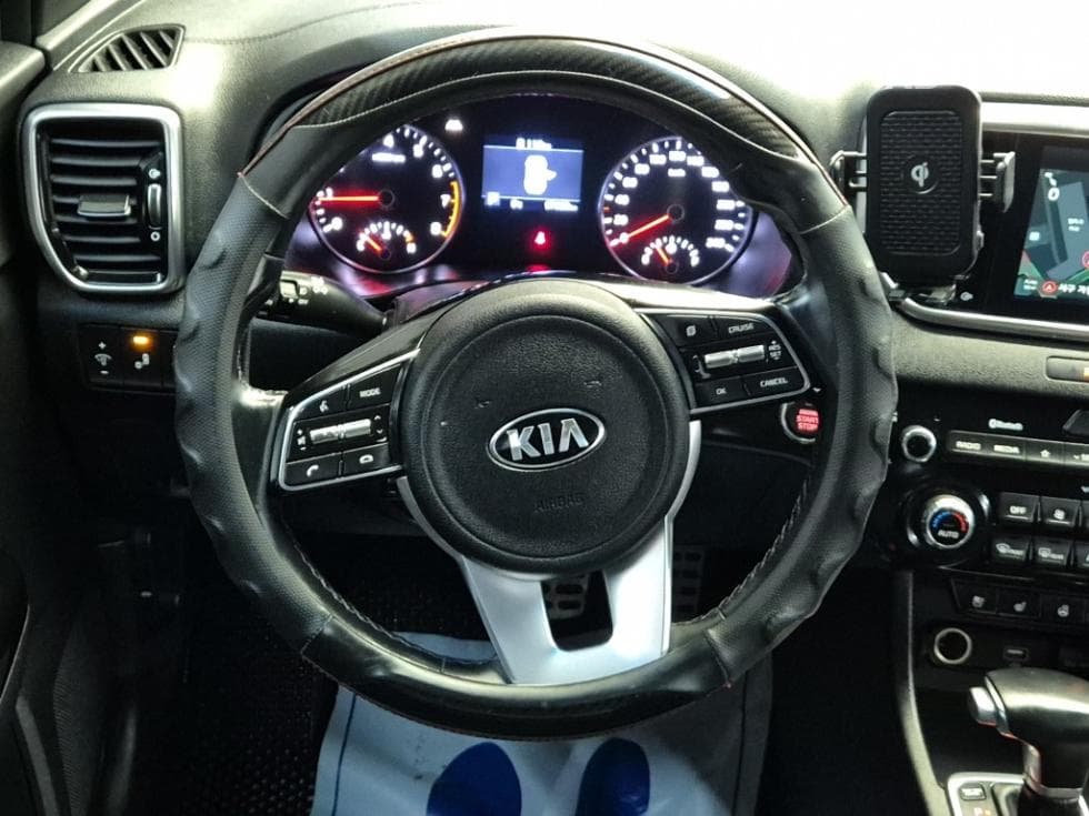 Kia Sportage 더 볼드2.0 Gasoline 2WD Noblesse - 9