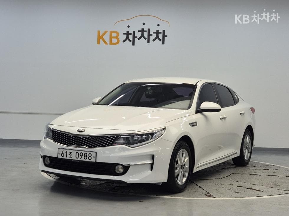 Kia K5 Second generation Rental car 2.0 LPI MX Prestige - Image 1