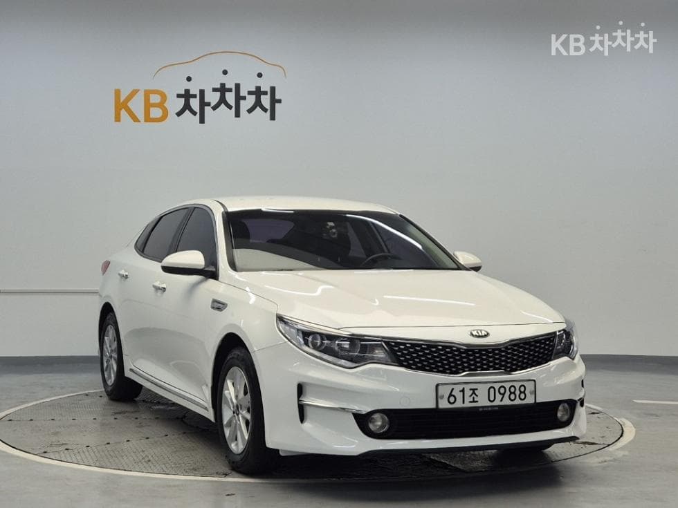 Kia K5 Second generationRental car 2.0 LPI MX Prestige - 4