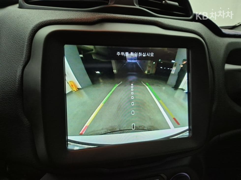 지프 레니게이드1.6 Limited FWD - 15