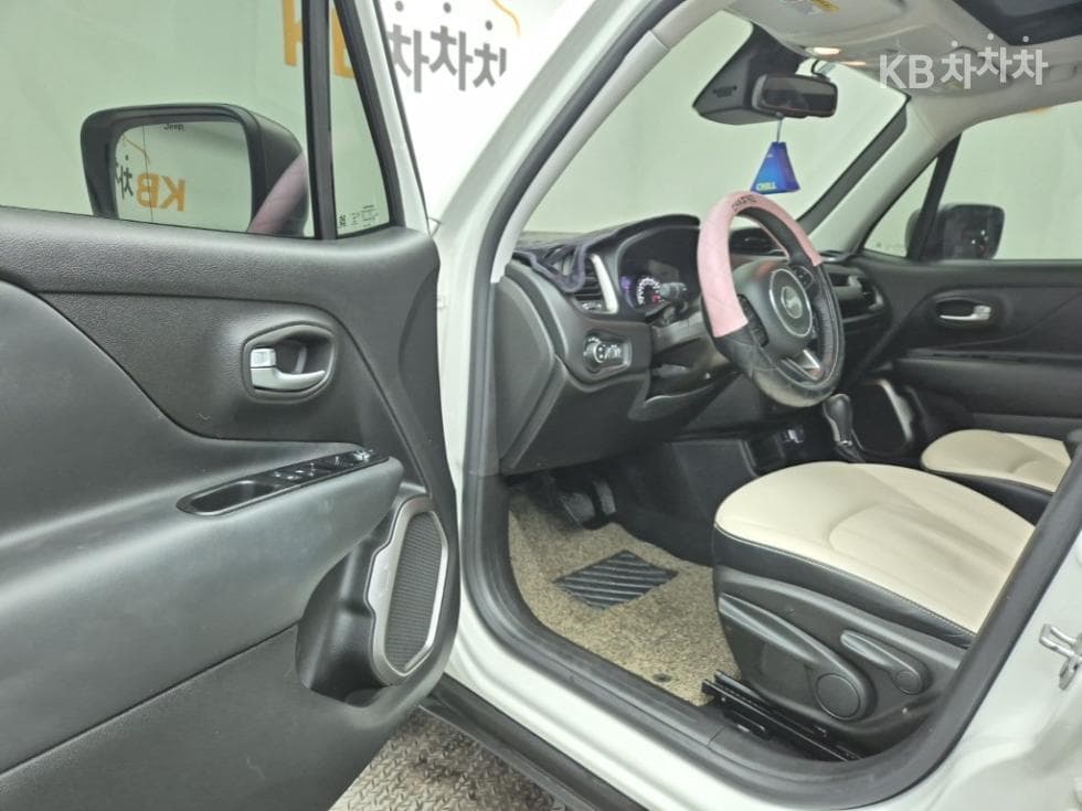 지프 레니게이드1.6 Limited FWD - 19