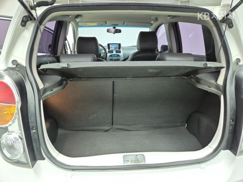 GM Korea Chevrolet SparkLT Standard - 18