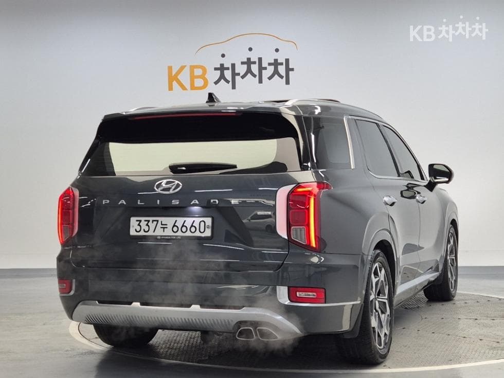 Хюндай Palisade3.8 Бензин 7-местен (Лимузин) AWD Exclusive - 3
