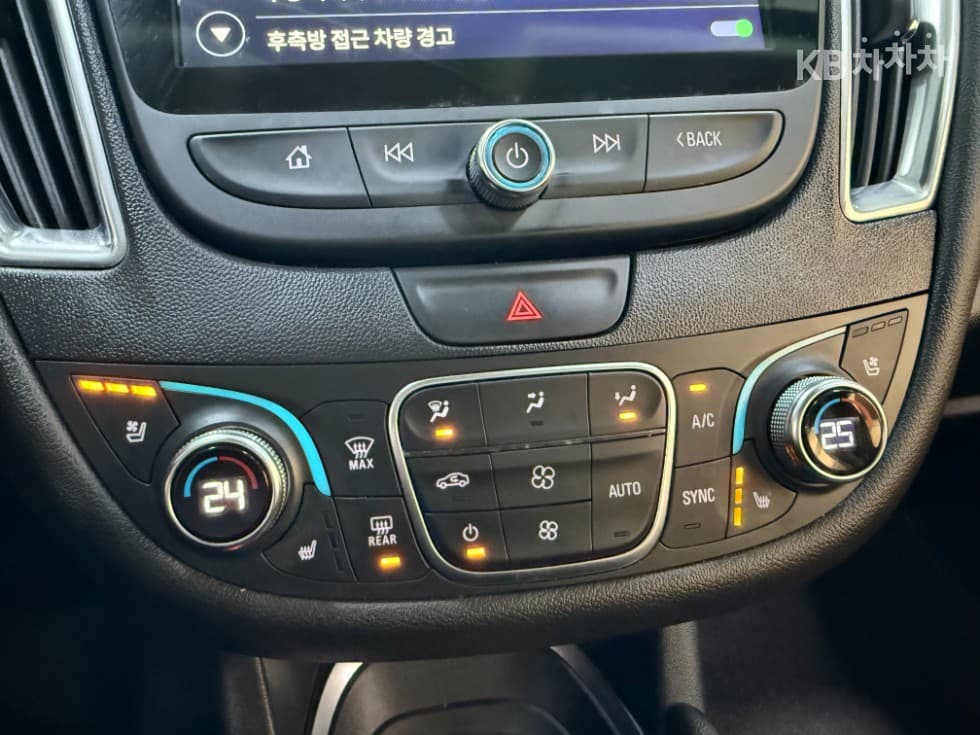 GM Korea The New (facelift) Malibu2.0 Turbo 레드라Seater - 16