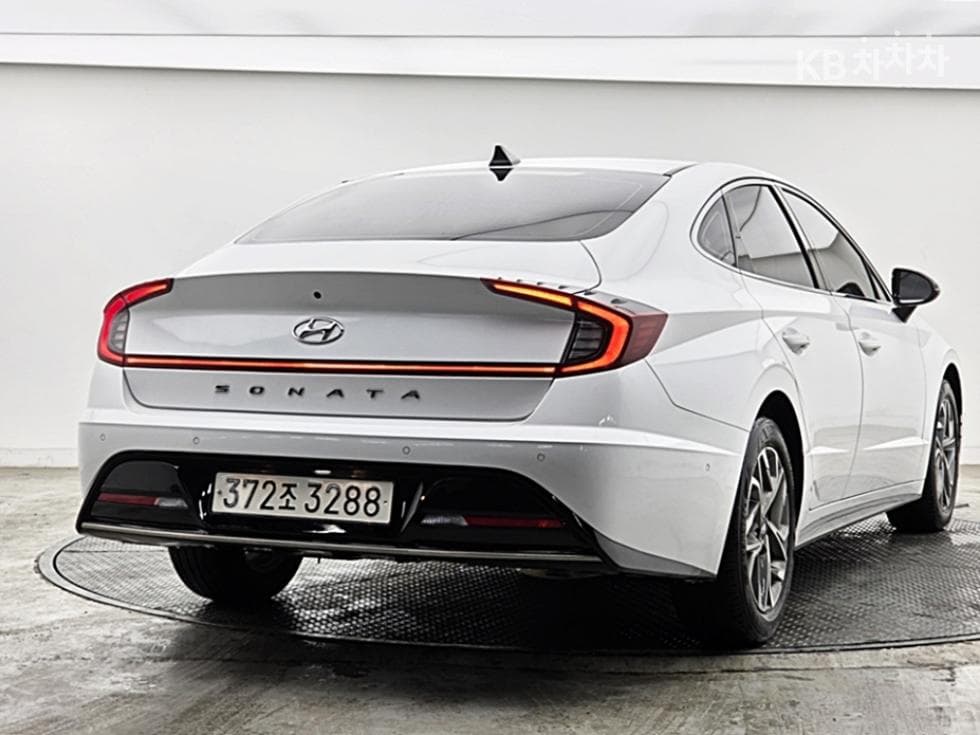 Hyundai Sonata (DN8)2.0 Premium Plus - 2