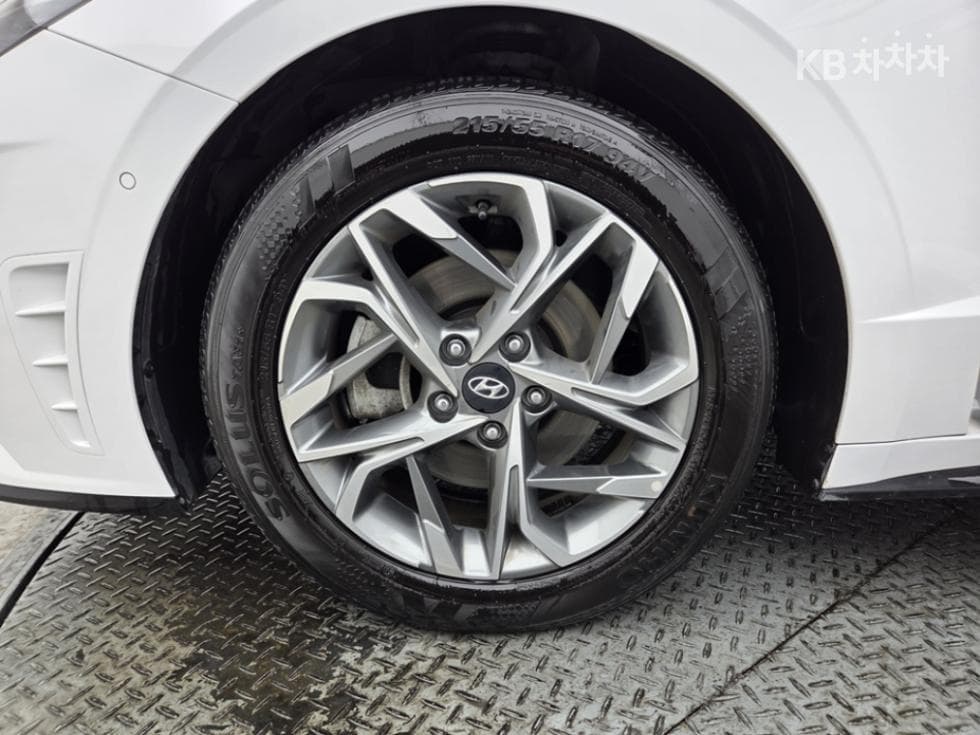 Hyundai Sonata (DN8)2.0 Premium Plus - 5