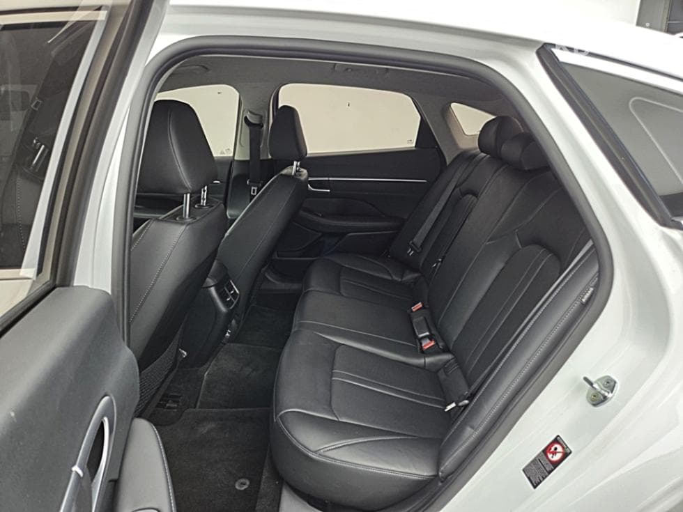 Hyundai Sonata (DN8)2.0 Premium Plus - 12