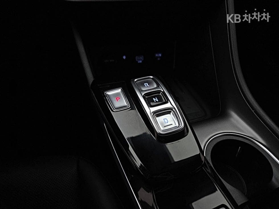 Hyundai Sonata (DN8)2.0 Premium Plus - 22