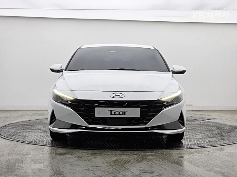 Hyundai All New Avante (Elantra)(CN7)1.6 Gasoline Modern - 3