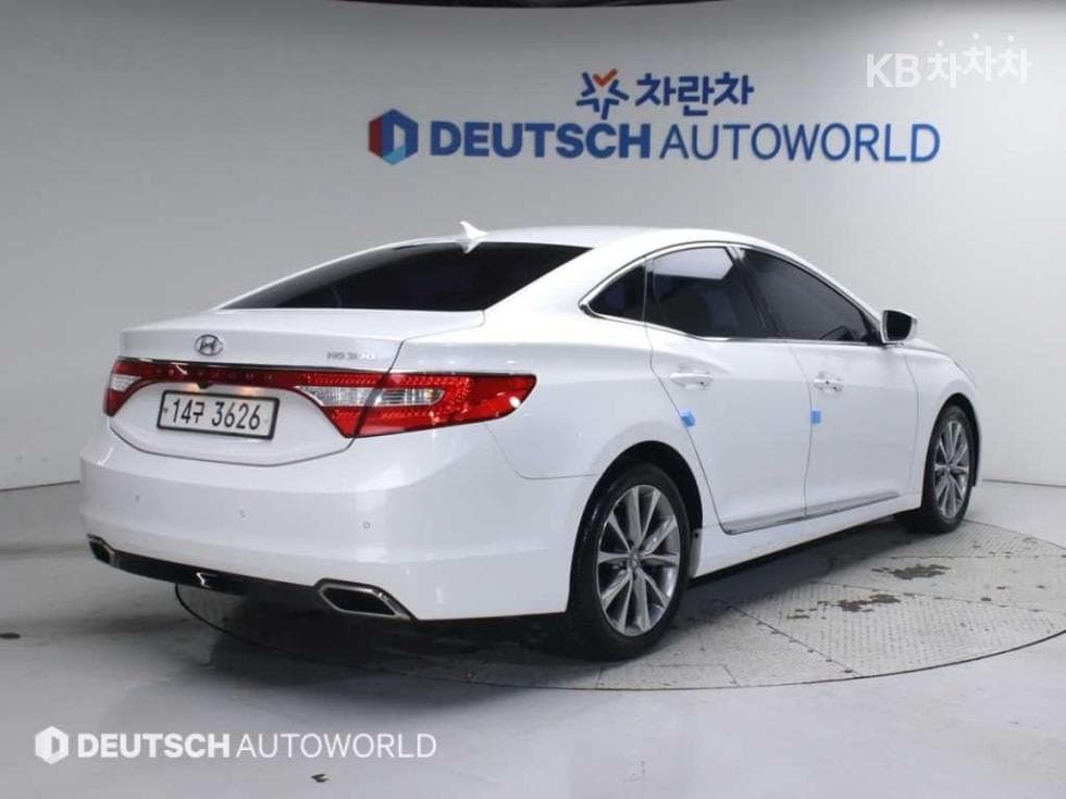 Hyundai Grandeur (Azera)HGHG300 Premium - 2