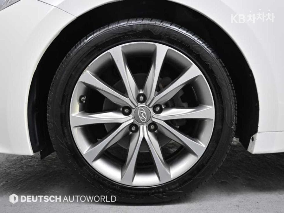 Hyundai Grandeur (Azera)HGHG300 Premium - 5