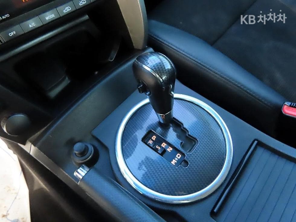 KG Mobility Korando Sports (pickup variant)CX7 4WD 패션 - 10