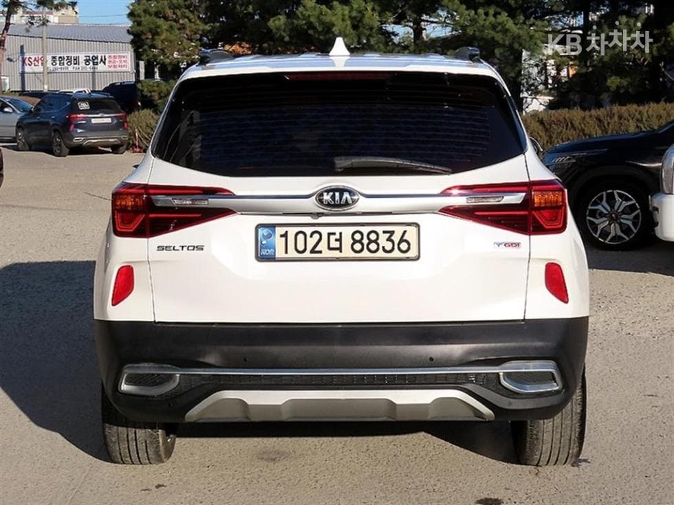 Kia Seltos1.6 Gasoline Turbo 2WD Signature - 4