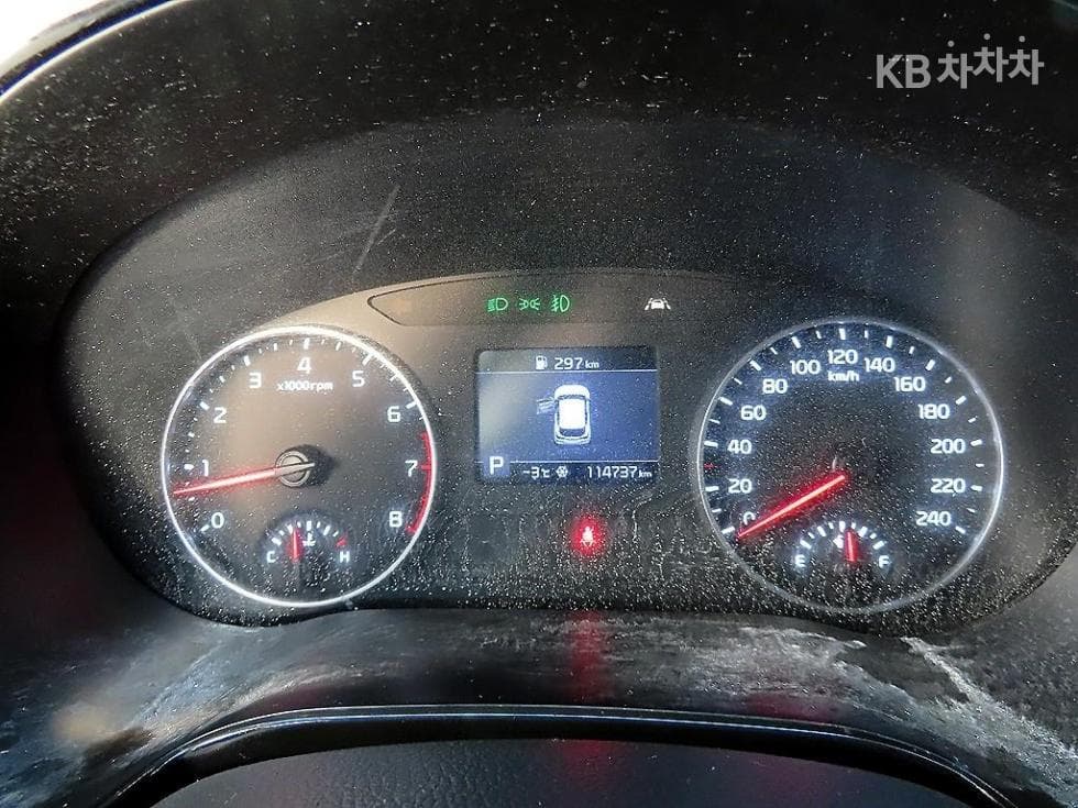 Kia Seltos1.6 Gasoline Turbo 2WD Signature - 9