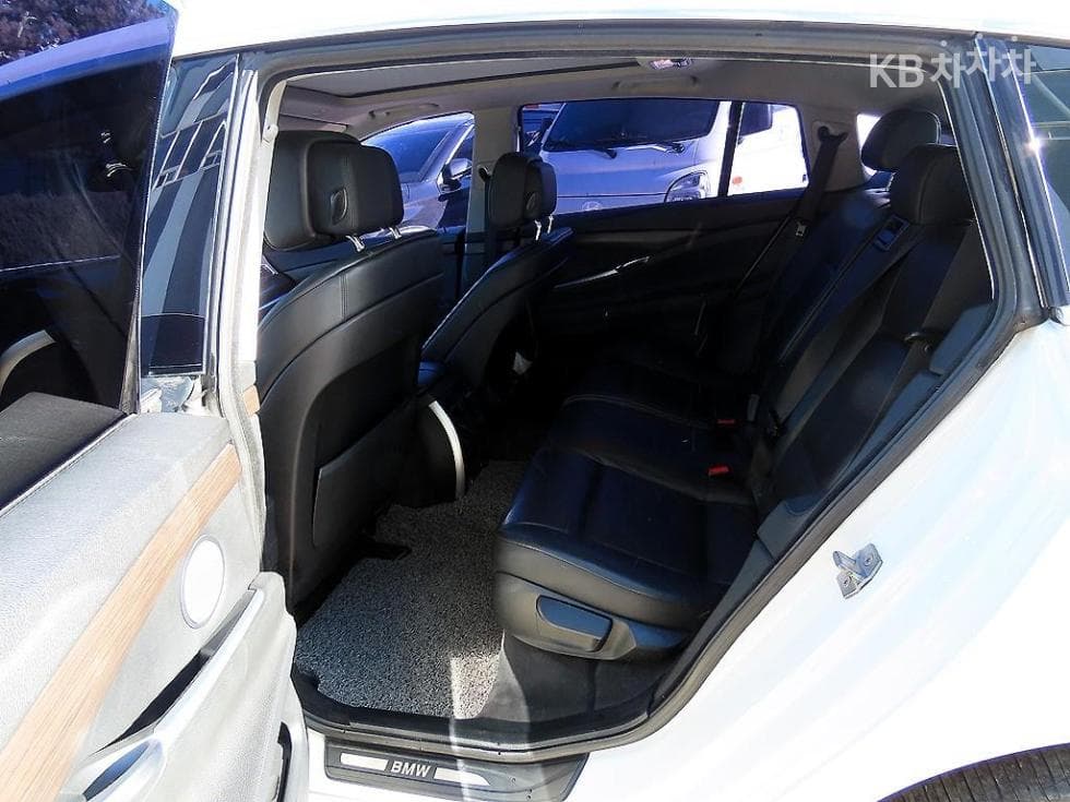 BMW Gran TurismoGT 30d xDrive F07 - 6