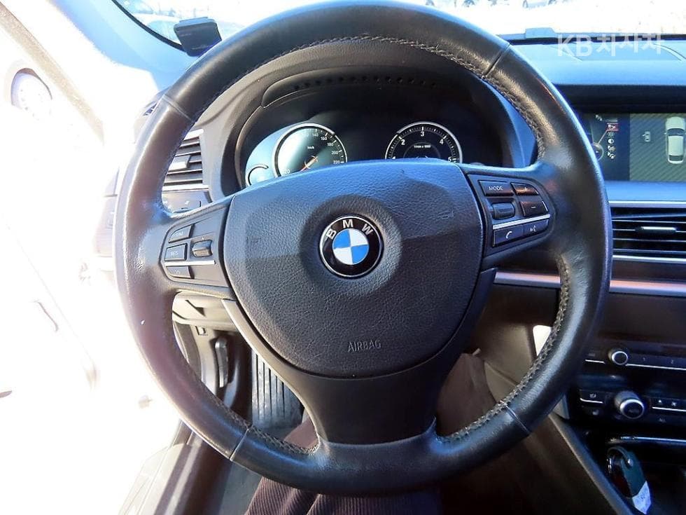 BMW Gran TurismoGT 30d xDrive F07 - 8