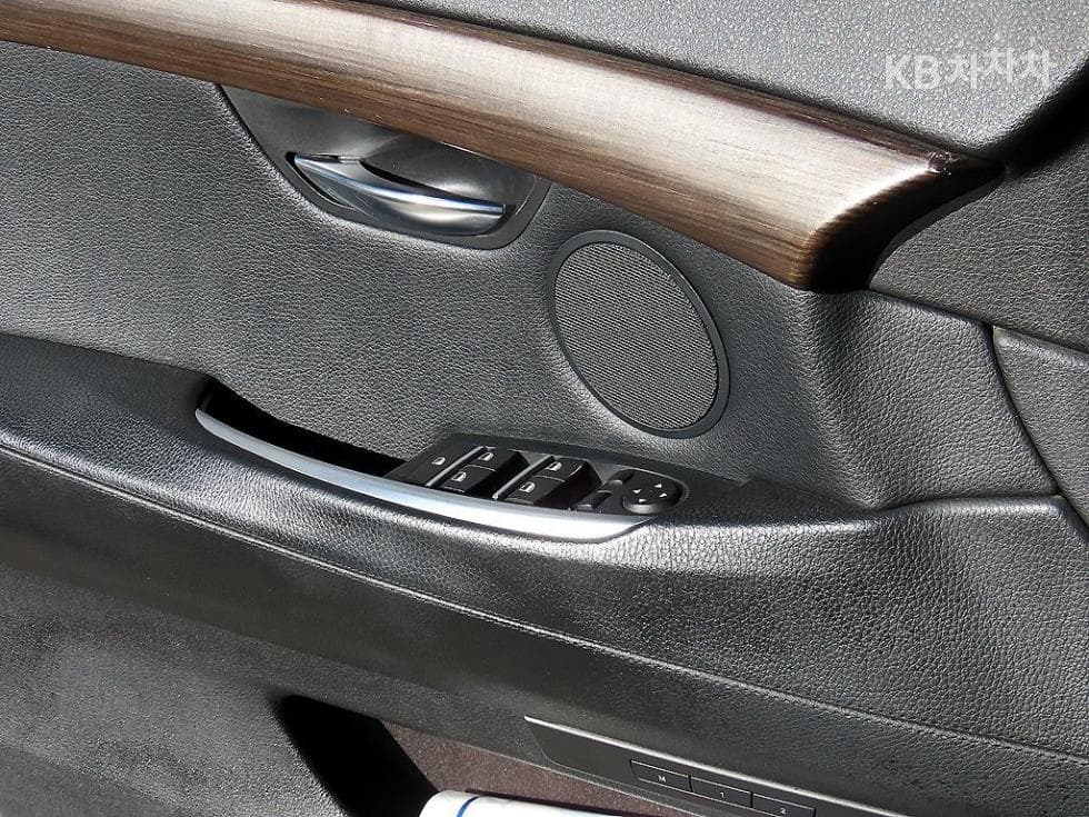 BMW Gran TurismoGT 30d xDrive F07 - 12