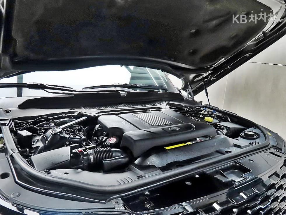 Land Rover Нов Range Rover4.4 SDV8 Автобиография L405 - 6