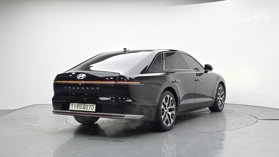 Хюндай Ди Всеново Grandeur (Azera)3.5 Бензин AWD Premium - 4