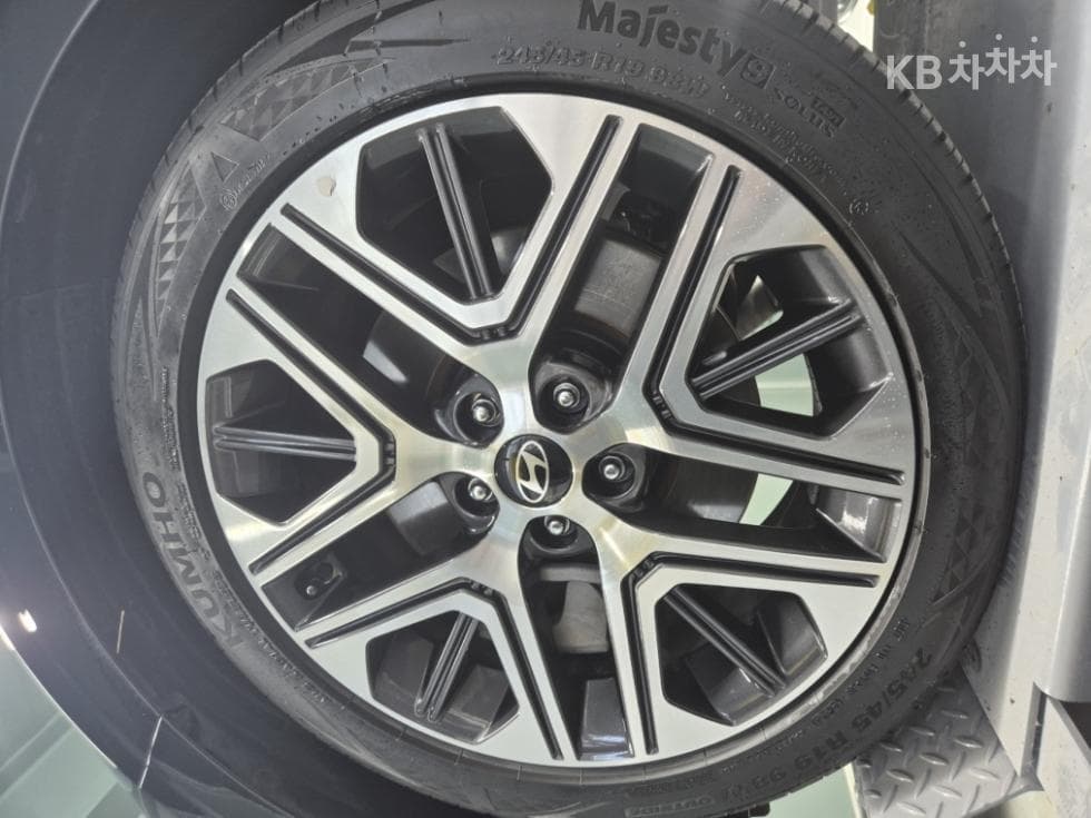 Хюндай Ди Всеново Grandeur (Azera)3.5 Бензин AWD Premium - 27