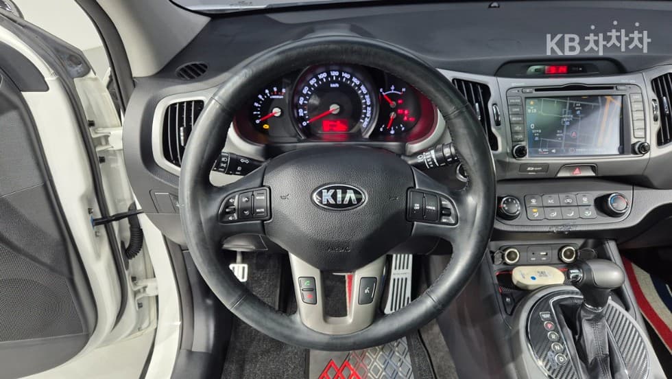 Киа The New (фейслифт) Sportage RДизел 2WD 에이스 - 12