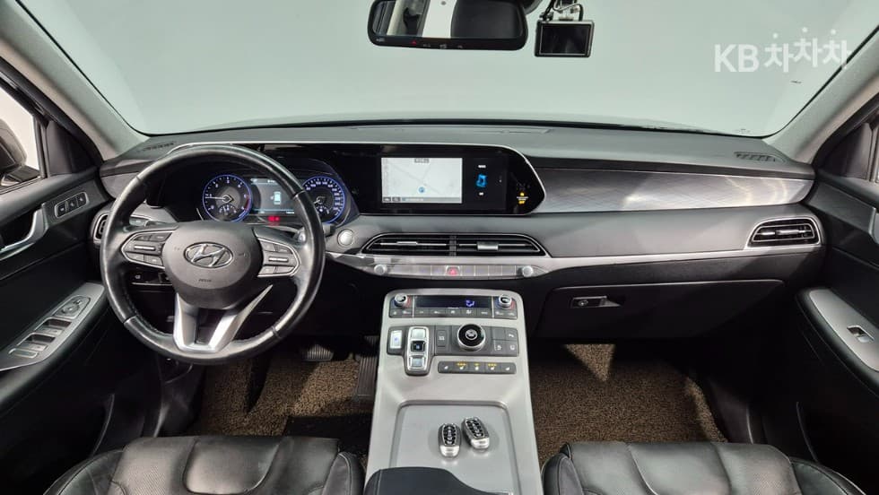 Хюндай Palisade2.2 Дизел 8-местен Престиж - 11