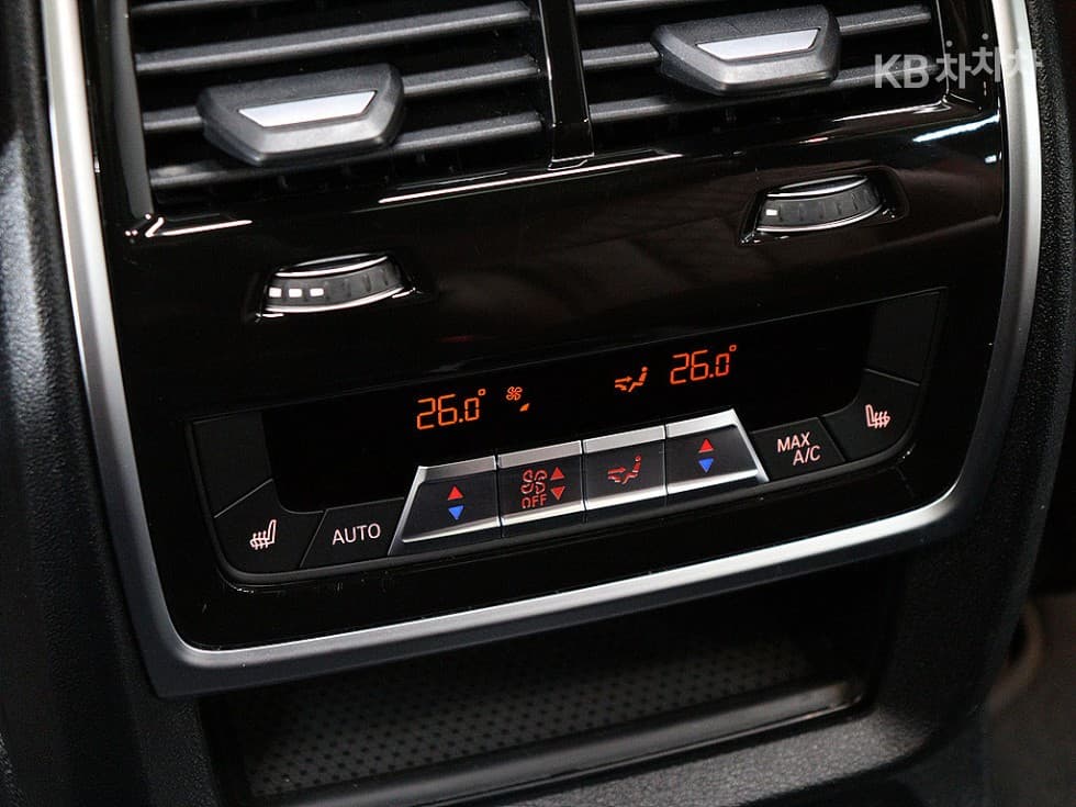 BMW X7(G07)M60i xDrive M Sport - 12