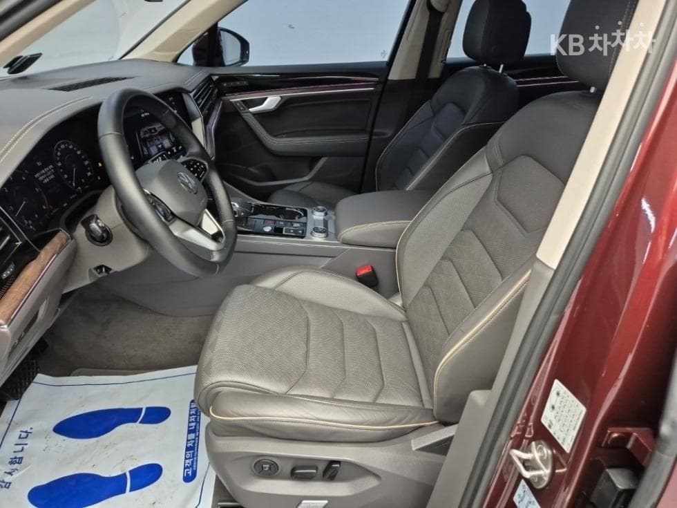 Volkswagen Touareg 3rd Gen3.0 Turbo Diesel Injection Prestige - 11