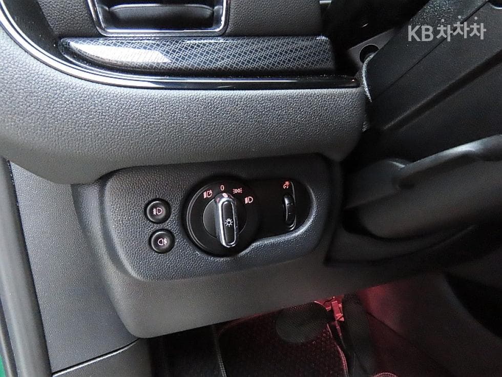 Mini 클럽맨 Second generation1.5 Cooper High Trim - 12