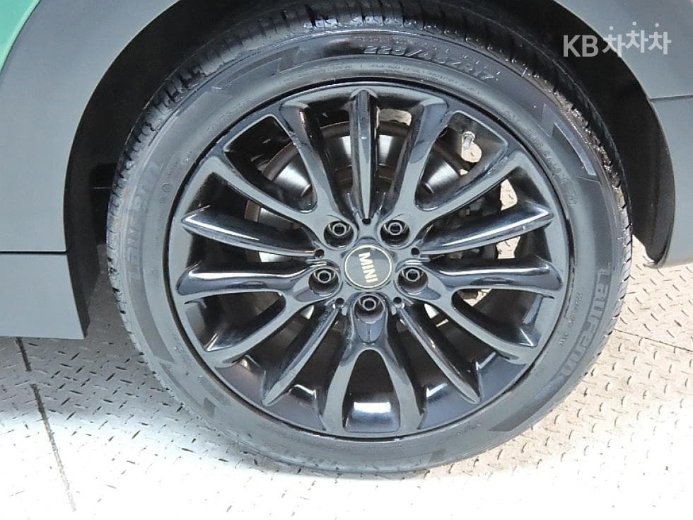 Mini 클럽맨 Second generation1.5 Cooper High Trim - 20
