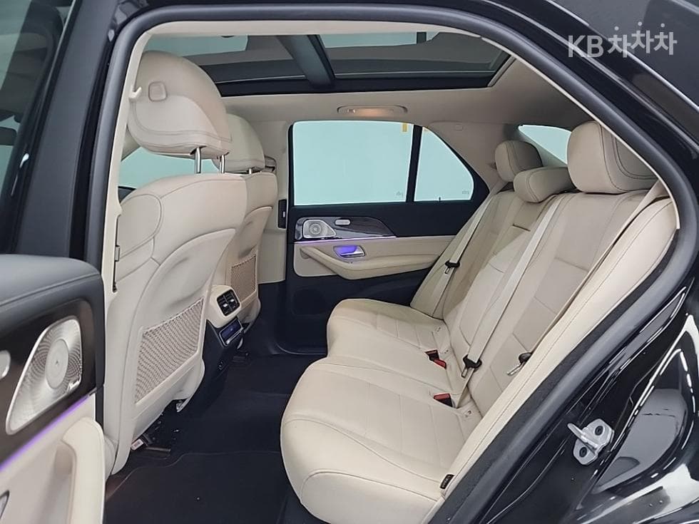 Mercedes-Benz GLE (V167)300 d 4Matic - 12