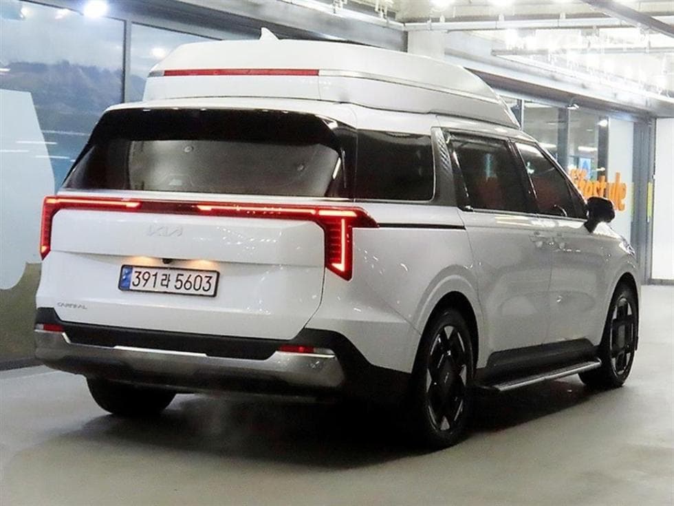 Kia The New (facelift) Carnival 4th generationHigh Limousine (Carnival) G3.5 GDI 7-seater (Limousine) Signature - 4