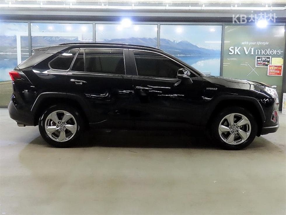 Toyota New RAV42.5L hybrid AWD Standard - 3