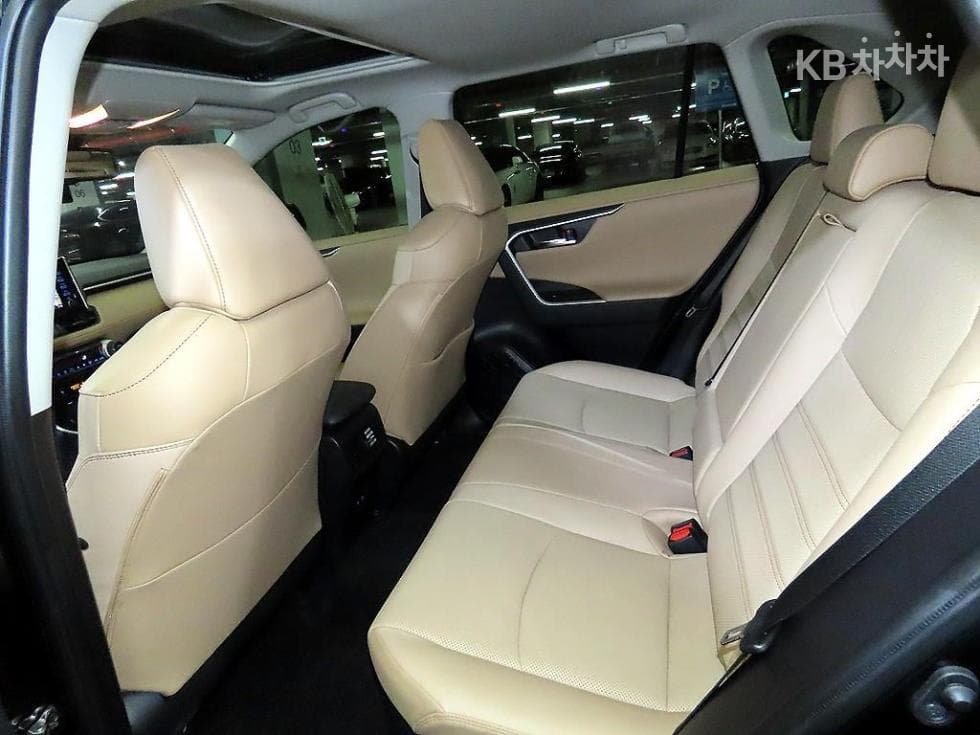 Toyota New RAV42.5L hybrid AWD Standard - 7