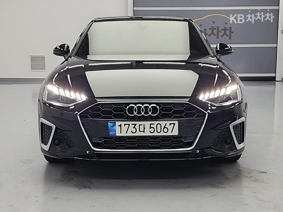 Audi A4 (B9)40 TFSI Premium