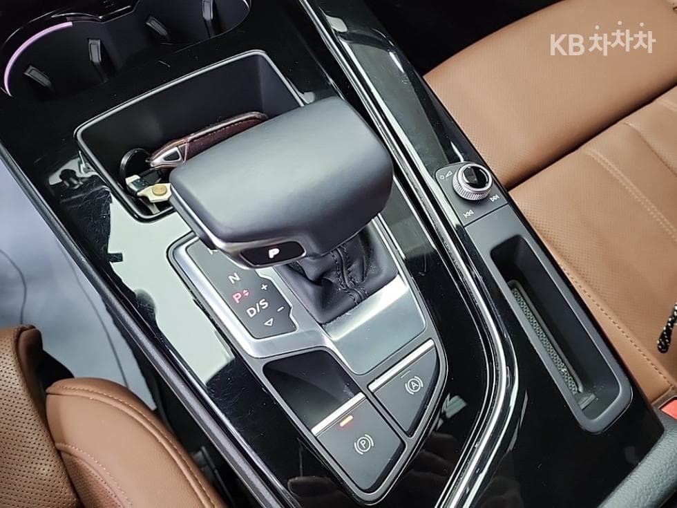 Audi A4 (B9)40 TFSI Premium - 8