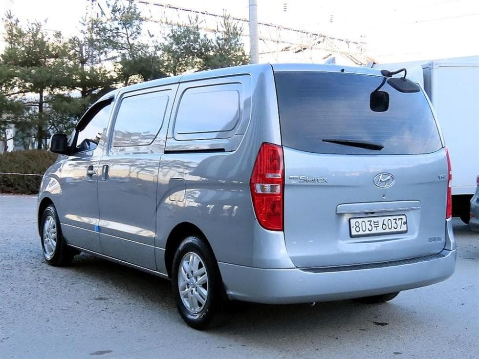 Хюндай Гранд Старекс3Местен승 Ван Смарт - 3