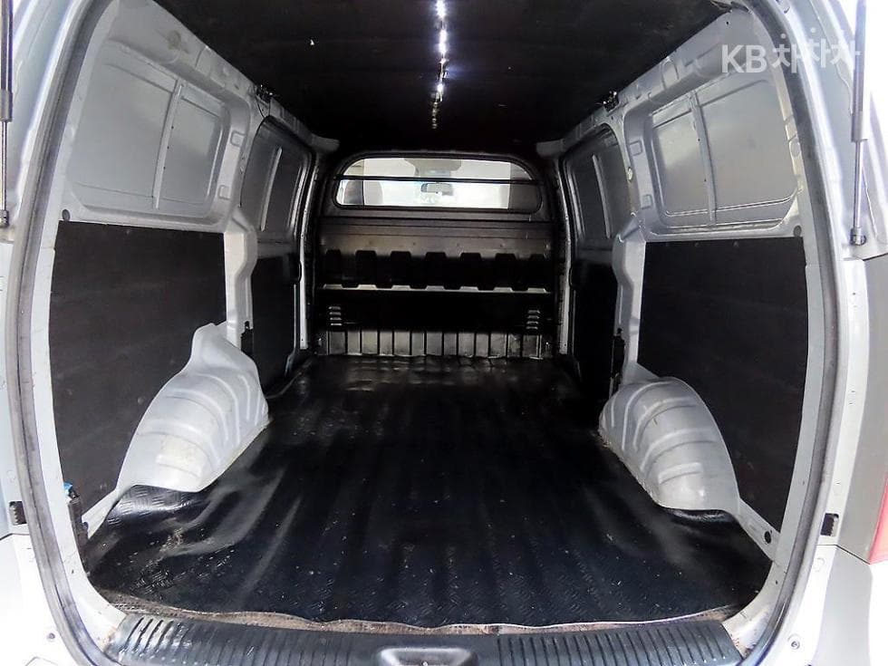 Хюндай Гранд Старекс3Местен승 Ван Смарт - 17