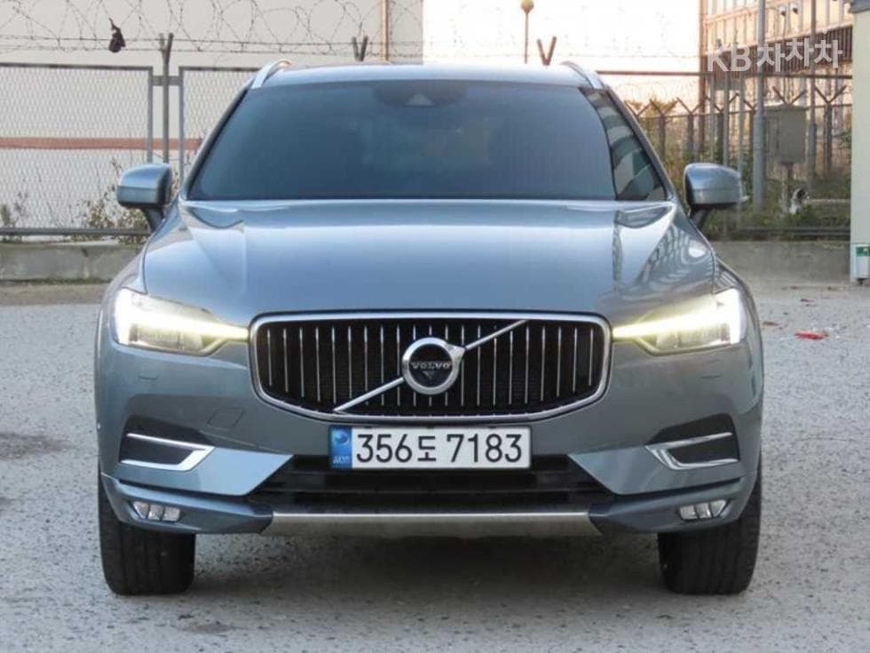Volvo XC60 Second generationB5 Inscription