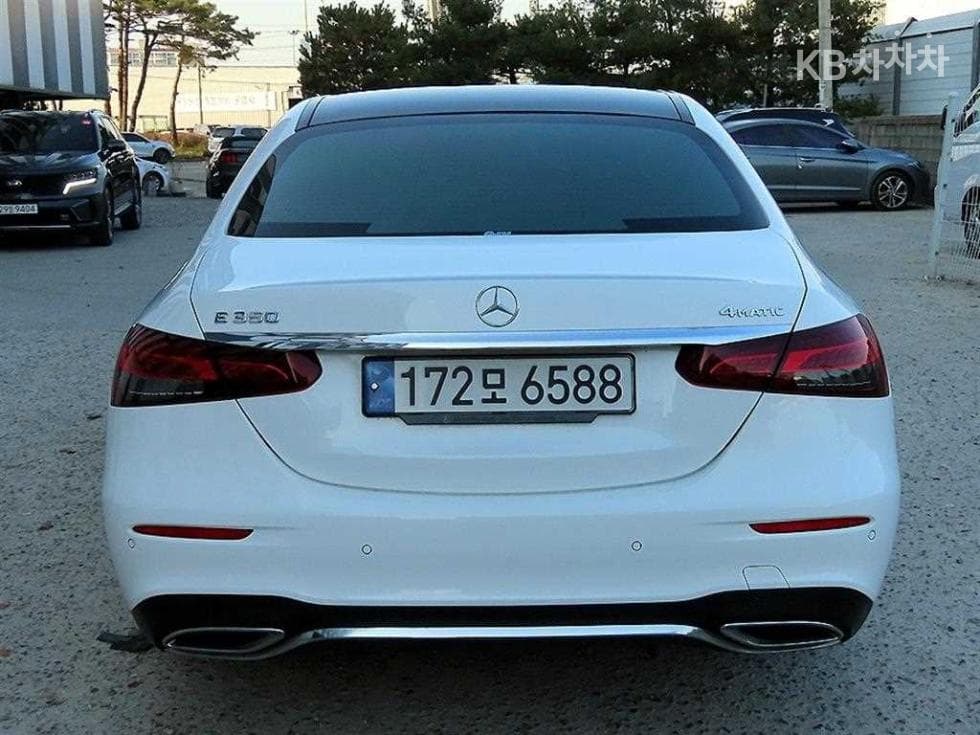 Mercedes-Benz E-Class (W213)E350 4MATIC Avantgarde - 4