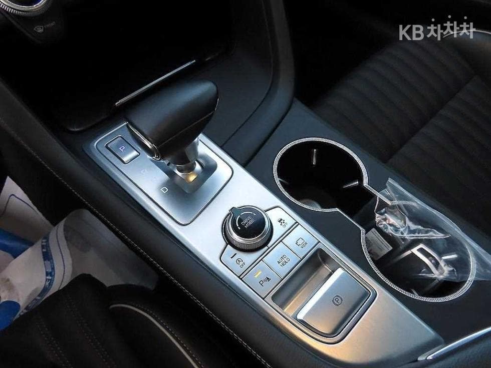 Genesis G70 SPORT3.3T SPORT AWD Elite - 10