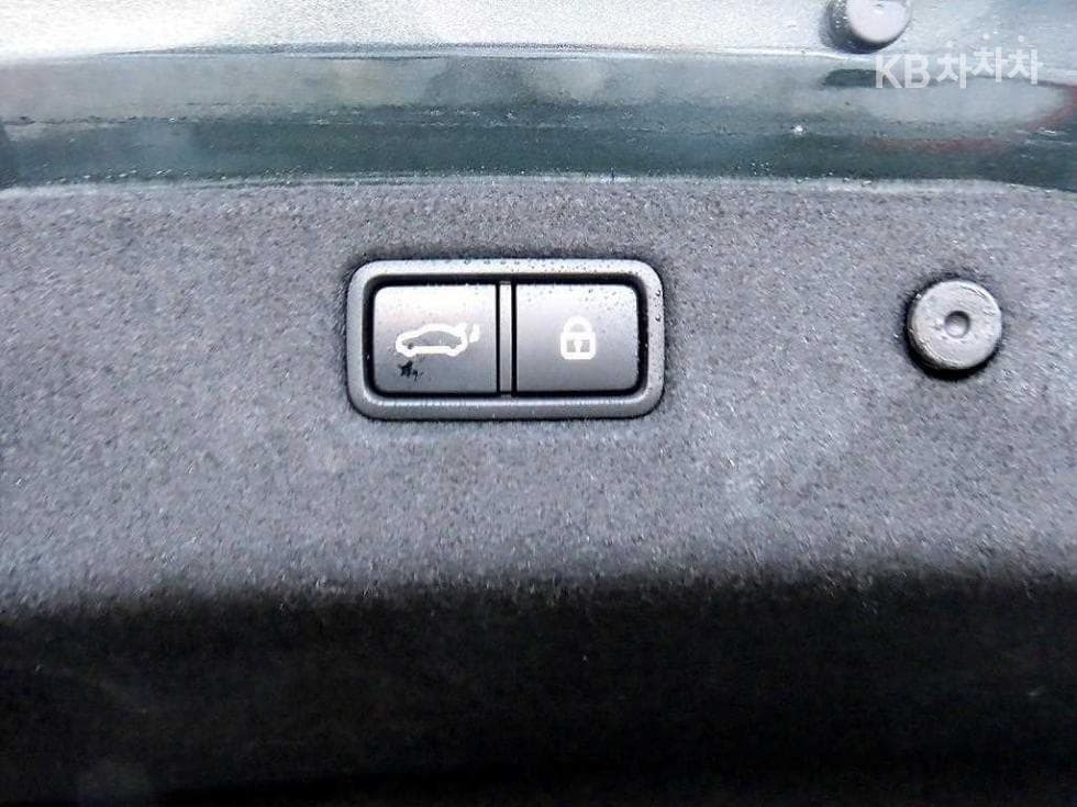 Genesis G70 SPORT3.3T SPORT AWD Elite - 16